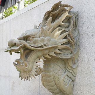 雕塑藝術的色彩