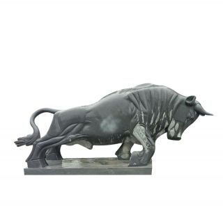 石雕牛的相關內容及含義