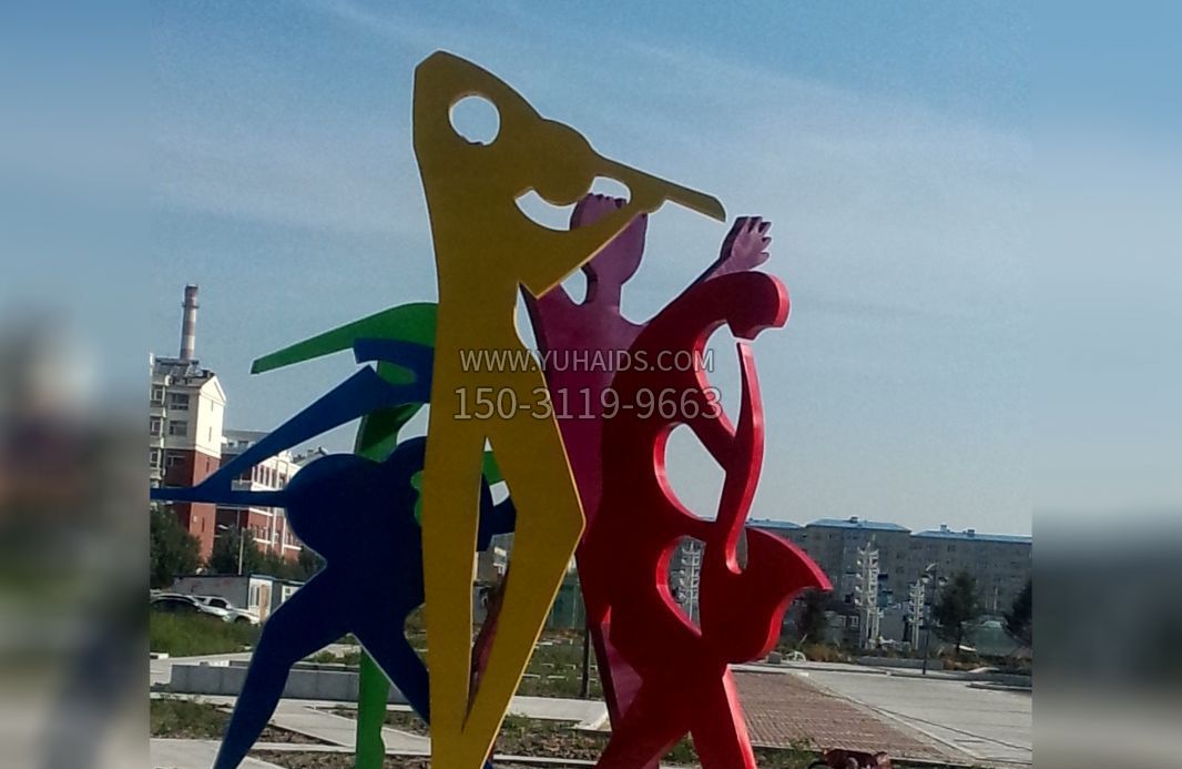 不銹鋼演奏樂器抽象人物雕塑 不銹鋼演奏樂器抽象人物雕塑