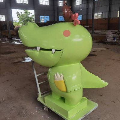 商場(chǎng)游樂(lè)園美陳擺件卡通動(dòng)物公仔鱷魚(yú)