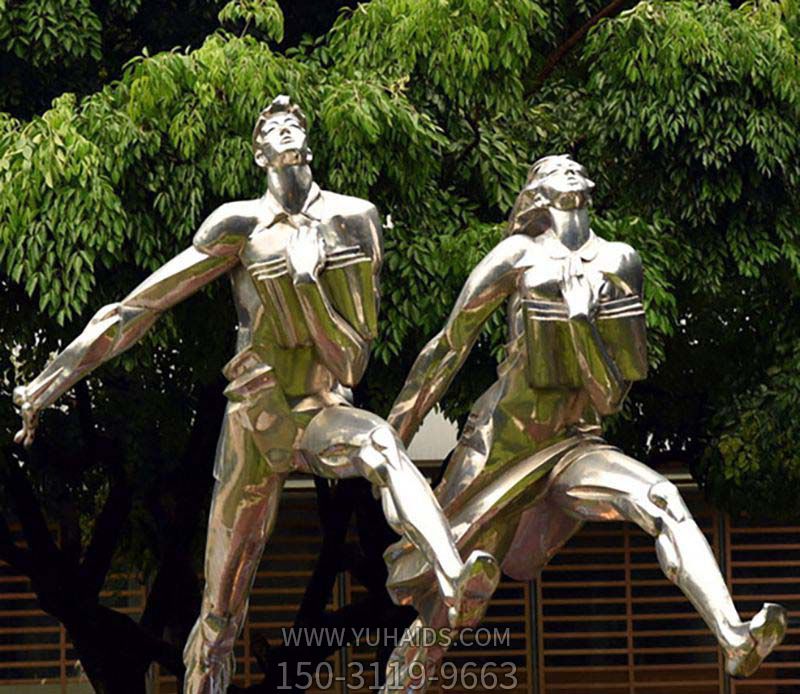 學(xué)生操場不銹鋼鏡面跑步雕塑 學(xué)生操場不銹鋼鏡面跑步雕塑