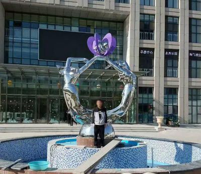 企業景區噴泉擺放烤漆鏡面不銹鋼花環雕塑