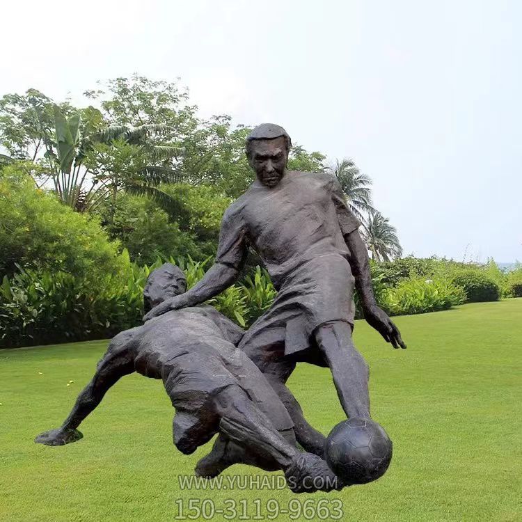 踢足球人物銅雕，體育運動主題雕塑
