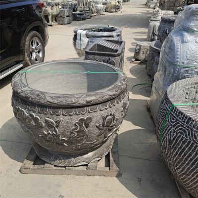 石雕大缸，青石刻花水缸