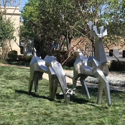 不銹鋼梅花鹿，塊面抽象小區動物擺件