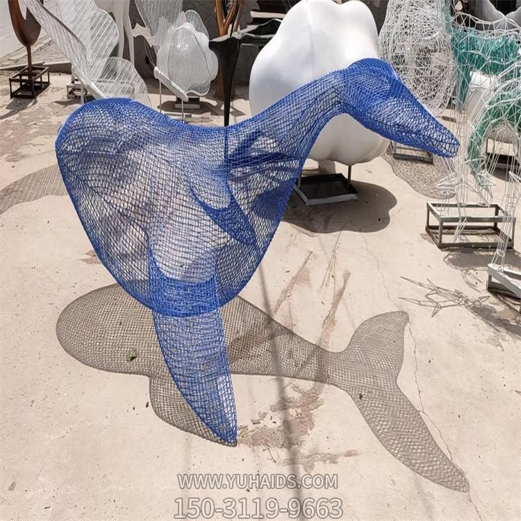 不銹鋼拉絲金屬網格抽象鯨魚擺件雕塑