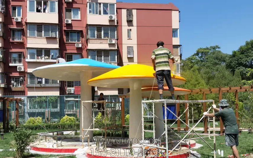 小區(qū)花園蘑菇?jīng)鐾げＡт摰袼?>
                                <h2>小區(qū)花園蘑菇?jīng)鐾げＡт摰袼?參數(shù)說(shuō)明</h2>
                                                                        <table>
                                      <tr>
                                        <th>產(chǎn)品標(biāo)題</th>
                                        <td>小區(qū)花園蘑菇?jīng)鐾げＡт摰袼?/td>
                                      </tr>
                                      <tr>
                                        <th>發(fā)布時(shí)間</th>
                                        <td>2023-06-08 09:13</td>
                                      </tr>
                                      <tr>
                                        <th>價(jià)格</th>
                                        <td><span>電話咨詢(xún)</td>
                                      </tr>
                                                                              <tr>
                                          <th>雕刻內(nèi)容</th>
                                          <td>涼亭</td>
                                        </tr>
                                                                              <tr>
                                          <th>制作材質(zhì)</th>
                                          <td>玻璃鋼</td>
                                        </tr>
                                                                              <tr>
                                          <th>應(yīng)用場(chǎng)所</th>
                                          <td>小區(qū)</td>
                                        </tr>
                                                                          </table>
                                <h2>小區(qū)花園蘑菇?jīng)鐾げＡт摰袼?詳細(xì)說(shuō)明</h2>
                                <p>玉海雕塑是一家綜合性的雕塑公司，擁有多款小區(qū)花園蘑菇?jīng)鐾げＡт摰袼苣Ｐ停杉庸ざㄖ贫喾N小區(qū)花園蘑菇?jīng)鐾げＡт摰袼埽С植馁|(zhì)、樣式、風(fēng)格、尺寸大小等方面的調(diào)整修改定制。我們所加工制作的小區(qū)花園蘑菇?jīng)鐾げＡт摰袼苜|(zhì)優(yōu)價(jià)廉，遍布全國(guó)多個(gè)省市地區(qū)，想要了解更多案例圖片，請(qǐng)電話或微信咨詢(xún)。材質(zhì)、大小、樣式等都可以按需定制，還可根據(jù)您提供給的小區(qū)花園蘑菇?jīng)鐾げＡт摰袼軜訄D進(jìn)行制作！如有相關(guān)需求，歡迎致電（微信同號(hào)）：<span>150-3119-9663</span></p>
                                                                <div   class=