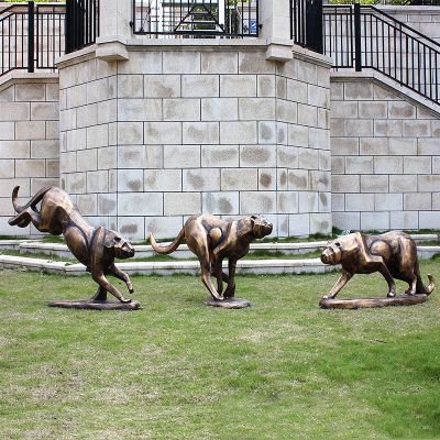 公園仿銅創意,鑄造、噴漆金錢豹雕塑