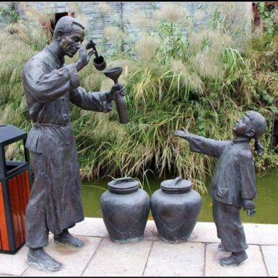 打酒，鑄銅民俗生活情景人物雕塑