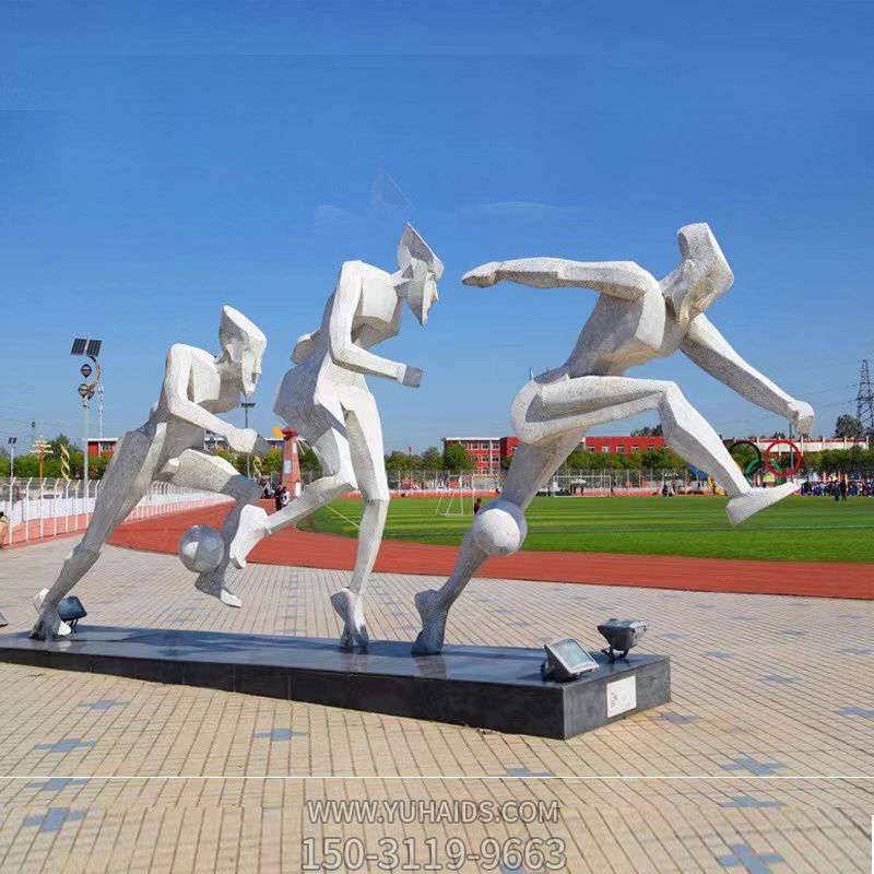 踢球，不銹鋼網(wǎng)格運(yùn)動人物景觀雕塑