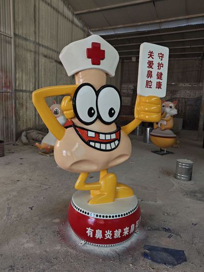 鼻醫生玻璃鋼卡通公仔